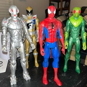 (5) marvel action figures